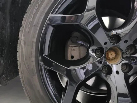 [대전 휠로세움] BMW E71 X6 축구공 20인치 휠복원 (유광블랙 휠도색) / 대전 중구 안영동