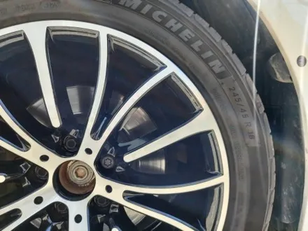 청주 BMW F10 5시리즈 럭셔리 18인치 대전 휠복원 (다이아컷팅 분체도장) / 대전 중구 안영동