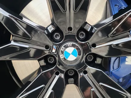 전주 BMW X7 50I 755M 22인치 유광블랙 대전 휠도색 휠로세움 / 대전 중구 안영동