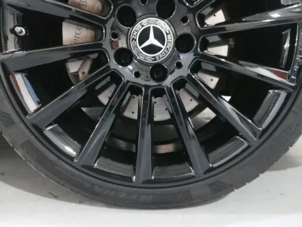 벤츠 W205 C클래스 카브리올레 19인치 AMG 마차 유광블랙 휠도색 대전 휠로세움 / 대전 중구 안영동