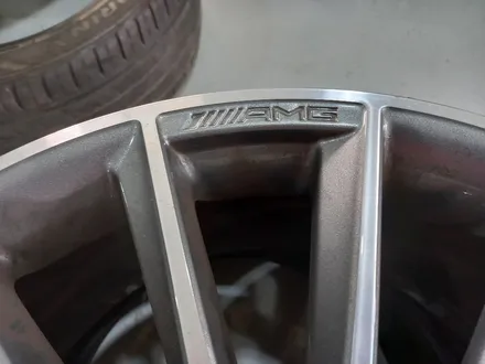 [휠로세움] 벤츠 W213 E클래스 AMG 20인치 마차 대전 휠복원, 휠도색 (블랙 투톤 다이아컷팅) / 대전 중구 안영동