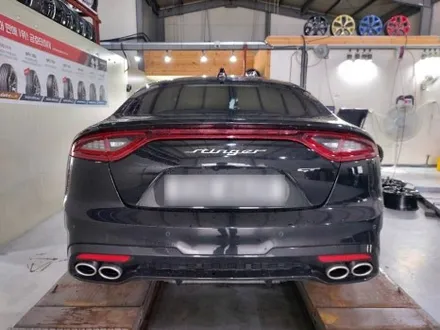 기아 스팅어 휠튜닝 (제네시스 G70 18인치 유광블랙 휠도색 중고휠) 대전 휠로세움 / 대전 중구 안영동