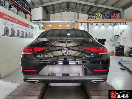 대전 벤츠 W257 CLS 19인치 유광블랙 휠도색 및 레드 캘리퍼도색 / 대전 중구 안영동