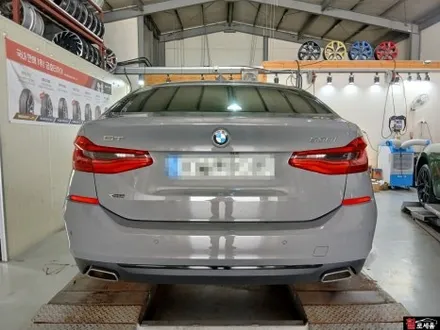 대전 BMW 6GT (G32) 647M 19인치 휠복원 중고휠 교체 및 캘리퍼도색 / 대전 중구 안영동