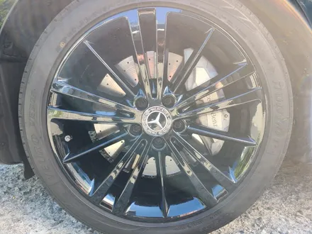 대전 휠복원 휠로세움 - 벤츠 W257 CLS 19인치 순정휠 유광블랙 휠도색 / 대전 중구 안영동