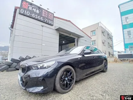 대전 휠도색 BMW G60 5시리즈 936M 19인치 유광블랙 분체도장 / 대전 중구 안영동