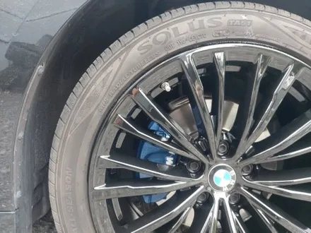 휠 기스 복원, 유광블랙 분체 휠도색, 블루 우레탄 캘리퍼도색 대전 휠로세움 (BMW G20 3시리즈 럭셔리 18인치) / 대전 중구 안영동