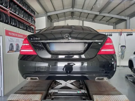 벤츠 W221 S클래스 S600 단조 떡판 18인치 중고휠 (순정휠) 휠 튜닝 [대전 휠복원 휠도색 휠로세움] / 대전 중구 안영동