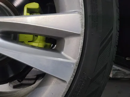 대전 휠복원 휠로세움 BMW F30 3시리즈 397 18인치 유광블랙 / 대전 중구 안영동