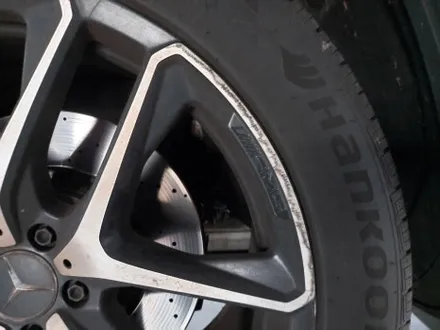 대전 W167 GLE 53 AMG 21인치 유광블랙 휠복원 + 우레탄 레드 캘리퍼도색 / 대전 중구 안영동