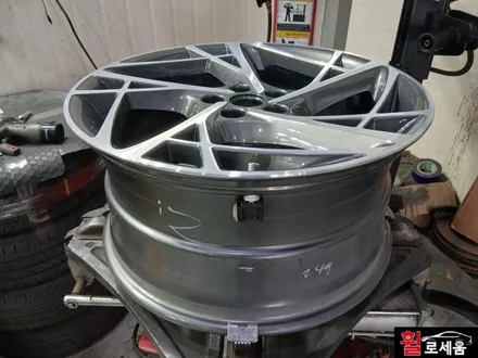 대구 제네시스 RS4 G90 20인치 인치업 (대전 휠복원 중고휠) / 대전 중구 안영동