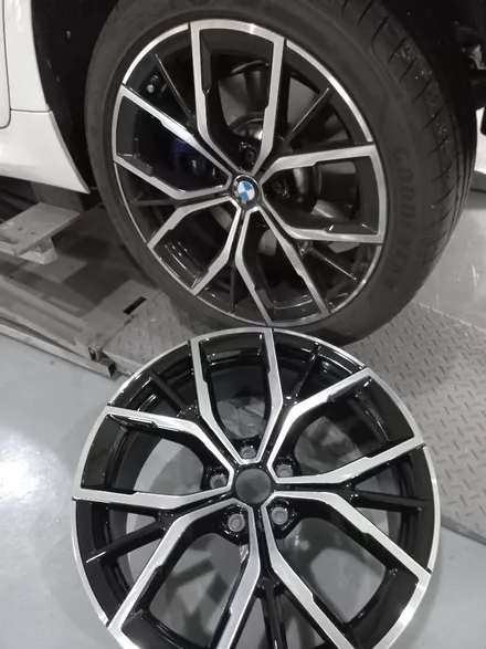 대전 휠 기스 (스크레치) BMW G30 845M 19인치 순정휠 휠복원 [휠로세움] / 대전 중구 안영동