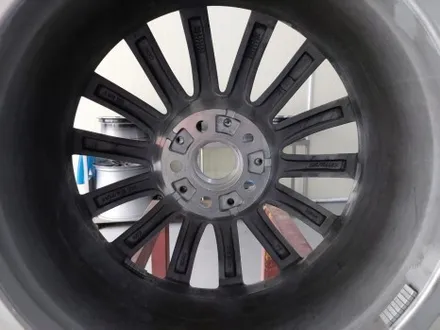 대전 휠복원 휠로세움 BMW G32 6GT 19인치 유광블랙 분체도장 휠도색 / 대전 중구 안영동