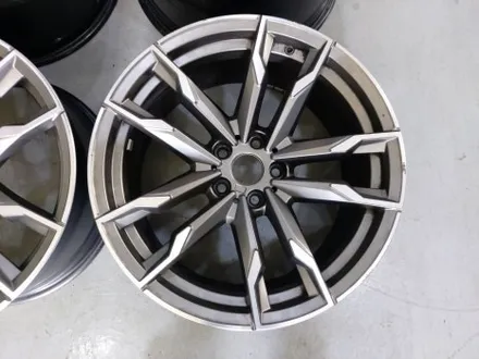 BMW G29 Z4 19인치 유광블랙 분체 휠도색 (크롬죽이기) 대전 휠로세움 / 대전 중구 안영동