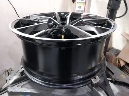아우디 A6 C8 인치업 (A7 4K 20인치 중고휠 + 벤투스 S2 AS 타이어) 대전 휠복원 휠로세움 / 대전 중구 안영동