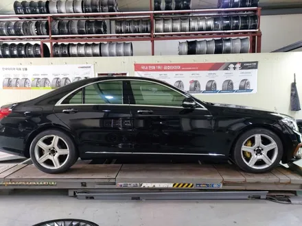 대전 휠복원 벤츠 W222 S클래스 S350 19인치 반무광브론즈 휠도색 (파이널에디션) / 대전 중구 안영동