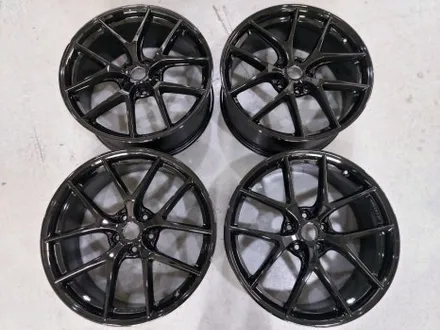 테슬라 모델3 유광블랙 분체도장 대전 휠도색 / BBS CIR 20인치 정품휠 (브릿지스톤 포텐자 아드레날린 RE004 245/35/20 타이어) / 대전 중구 안영동
