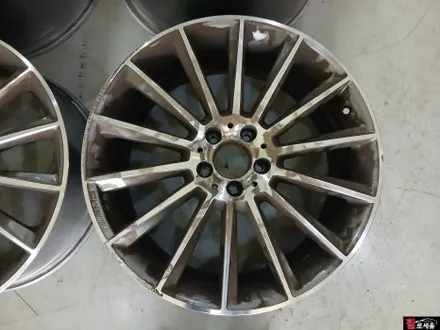 대전 벤츠 W213 E클래스 마차 AMG 20인치 휠복원 (블랙 폴리싱 다이아컷팅) / 대전 중구 안영동