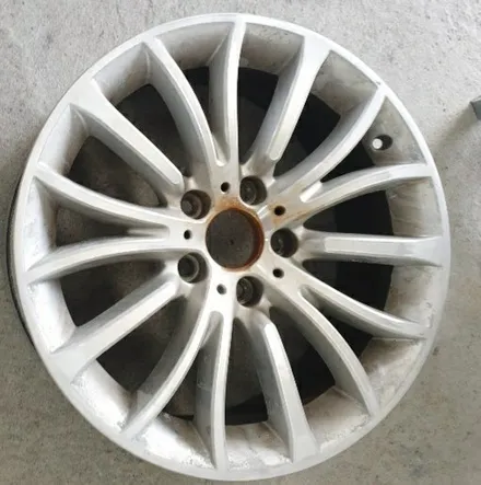 BMW순정휠 용접 복원 후 블랙 무광 도장 작업 / 포천시 가산면