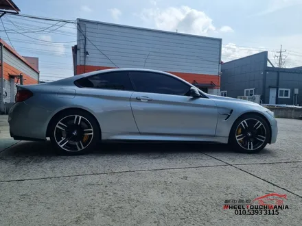 동두천 BMW M4 19인치 순정품 단조휠 굴절복원 및 컷팅복원작업[동두천휠복원][BMW휠굴절복원][포천휠수리][포천휠복원] / 포천시 가산면