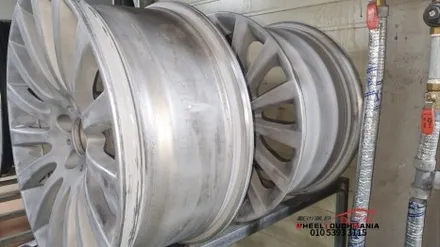 BMW GT 19인치 실버휠복원: 포천휠복원,의정부휠복원,낱개휠복원,휠터치매니아 / 포천시 가산면