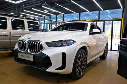 BMW 신형 X6 블랙 유광 그릴 교체 + 회오리 풀커버 토탈시공. / 하남, 강동, 송파