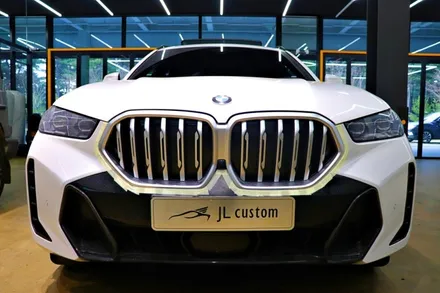 BMW 신형 X6 블랙 유광 그릴 교체 + 회오리 풀커버 토탈시공. / 하남, 강동, 송파