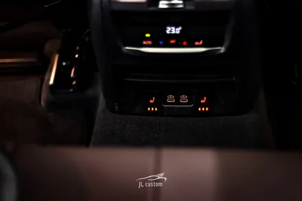 하남 초이로 /  IX3  M스포츠  열선 / 통풍 / BMW / ix3