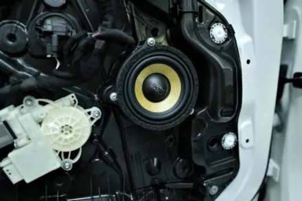 BMW 튜닝 3시리즈 통풍시트, 크리스탈 기어봉, 회오리 풀커버, 스피커 교체 시공 / 하남, 강동, 송파