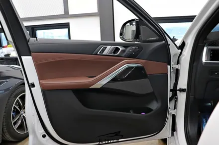 BMW 신형 X6 블랙 유광 그릴 교체 + 회오리 풀커버 토탈시공. / 하남, 강동, 송파
