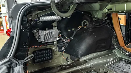 BMW 320I 편리함을 위한 선택! 전동 트렁크 시공. / 제이엘커스텀. / BMW / 3시리즈 / 하남 초이로