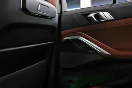 BMW 신형 X6 블랙 유광 그릴 교체 + 회오리 풀커버 토탈시공. / 하남, 강동, 송파