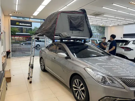그랜저HG휴고860루프탑텐트,자동차텐트,차지붕텐트,전문장착