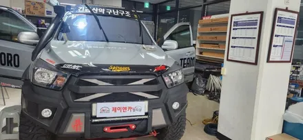 코란도스포츠 나노필름 블루와 그린색상의 썬팅 조합~ / 안산 단원구 초지동