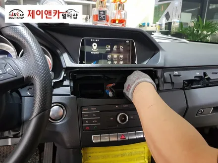 안산 벤츠 E250 네비게이션 교환 장착 / 안산 단원구 초지동