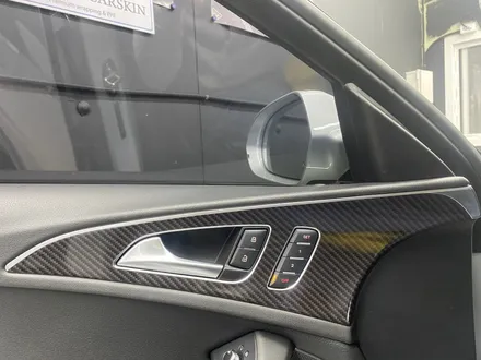 일산 성석동 아우디 A6 C7 3.0TDI, 우드실내에서→3M리얼카본 실내랩핑! 수입자동차 랩핑 사고수리 바디킷 장착&판매전문 제이엔제이컴퍼니 / 고양시 성석동