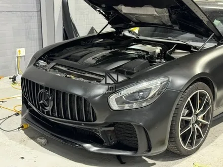 경기도 고양시 일산 수입자동차전문 튜닝샵 제이엔제이 메르세데스 벤츠 AMG GT S 스포츠카 기존 실버랩핑 제거 후 전체랩핑 재시공! 프론트범퍼 보수도장까지! 수리와 랩핑을 한번에 / 고양시 성석동