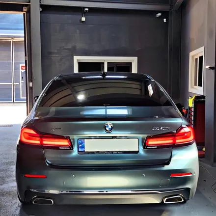 BMW G바디 5시리즈 520i , 자사OEM 고광도필름 전체랩핑, 일산 성석동 사리현동 자동차랩핑 사고수리맛집 제이엔제이컴퍼니 여성랩핑 랩핑교육 수입차랩핑 / 고양시 성석동