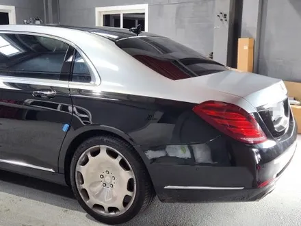 W222 S클래스 S600 MayBach,마이바흐 듀오톤 투톤랩핑을 위해 입고! 검정색상 바디에 에이버리 유광실버 투톤랩핑, 수입자동차 랩핑은 역시 경기도 일산 제이엔제이! / 고양시 성석동