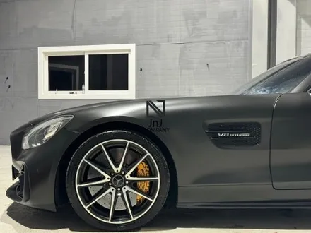 경기도 고양시 일산 수입자동차전문 튜닝샵 제이엔제이 메르세데스 벤츠 AMG GT S 스포츠카 기존 실버랩핑 제거 후 전체랩핑 재시공! 프론트범퍼 보수도장까지! 수리와 랩핑을 한번에 / 고양시 성석동