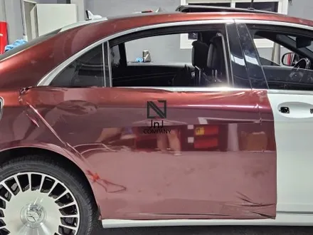메르세데스 벤츠 전기형 W222 S-Class 350d, 후기형 마이바흐 신형개조 컨버전 이후 전체랩핑시공! 마이바흐상징 듀오(투)톤&코치라인까지! 랩핑은 경기도 일산 제이엔제이 / 고양시 성석동