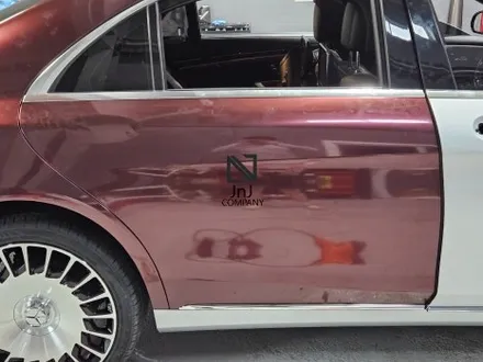 메르세데스 벤츠 전기형 W222 S-Class 350d, 후기형 마이바흐 신형개조 컨버전 이후 전체랩핑시공! 마이바흐상징 듀오(투)톤&코치라인까지! 랩핑은 경기도 일산 제이엔제이 / 고양시 성석동