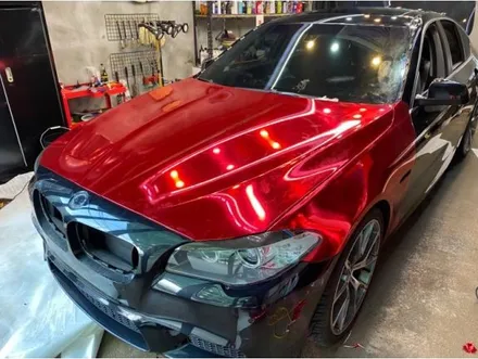 BMW F10 528i 순정 지중해블루 도장에서, 화려한 레드 크롬 전체랩핑! 이 모든것은 파주운정 제이엔제이컴퍼니에서! [서울랩핑,일산랩핑,김포랩핑,인천랩핑] / 고양시 성석동