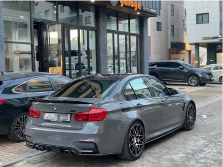 일산파주 자동차 랩핑맛집 BMW F80 M3 대물보험 사고수리 이후, 에이버리 유광 다크그레이 부분랩핑 재시공! 3M유광카본 포인트랩핑까지 ! [서울랩핑] / 고양시 성석동