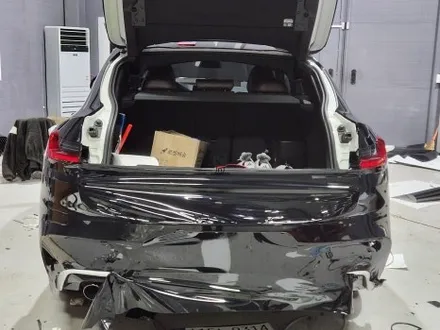 BMW G바디 X4 20d, 알파인화이트 도장에서 자사필름름 고광택 유광블랙 전체랩핑시공! 자동차 튜닝전문점 경기도 고양시 일산 제이엔제이모터스! [김포랩핑, 인천랩핑, 파주랩핑] / 고양시 성석동