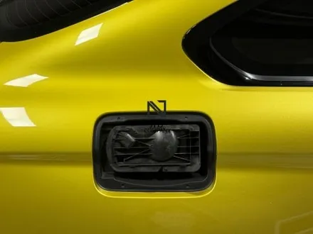 BMW F82 M4쿠페 오스틴옐로우,고광택 PET필름 라이트그레이(포르쉐 공구리)전체랩핑 시공! 국산 수입차 슈퍼카 자동차랩핑은 역시 경기도 일산 제이엔제이! [덕양구/파주/운정] / 고양시 성석동
