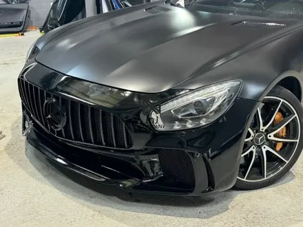 경기도 고양시 일산 수입자동차전문 튜닝샵 제이엔제이 메르세데스 벤츠 AMG GT S 스포츠카 기존 실버랩핑 제거 후 전체랩핑 재시공! 프론트범퍼 보수도장까지! 수리와 랩핑을 한번에 / 고양시 성석동