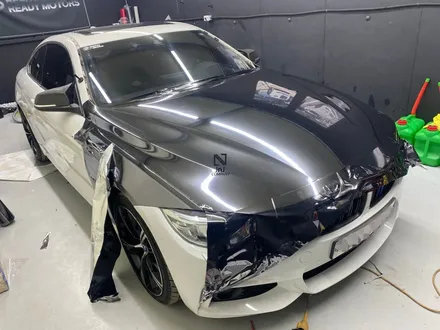 BMW F32 4시리즈 420d 쿠페, 수입차 랩핑&사고보험수리 전문! 알파인화이트 순정도장에서 OEM블랙크롬 전체랩핑!파주 운정금촌 자동차랩핑 잘하는 제이엔제이컴퍼니 / 고양시 성석동