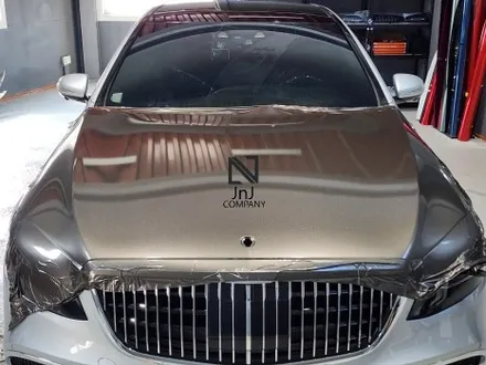 메르세데스 벤츠 전기형 W222 S-Class 350d, 후기형 마이바흐 신형개조 컨버전 이후 전체랩핑시공! 마이바흐상징 듀오(투)톤&코치라인까지! 랩핑은 경기도 일산 제이엔제이 / 고양시 성석동