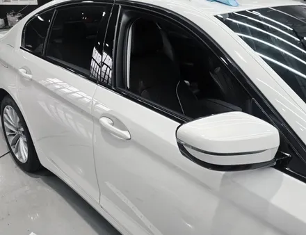BMW 5시리즈 크롬죽이기,루프스킨 시공 / 충남 천안